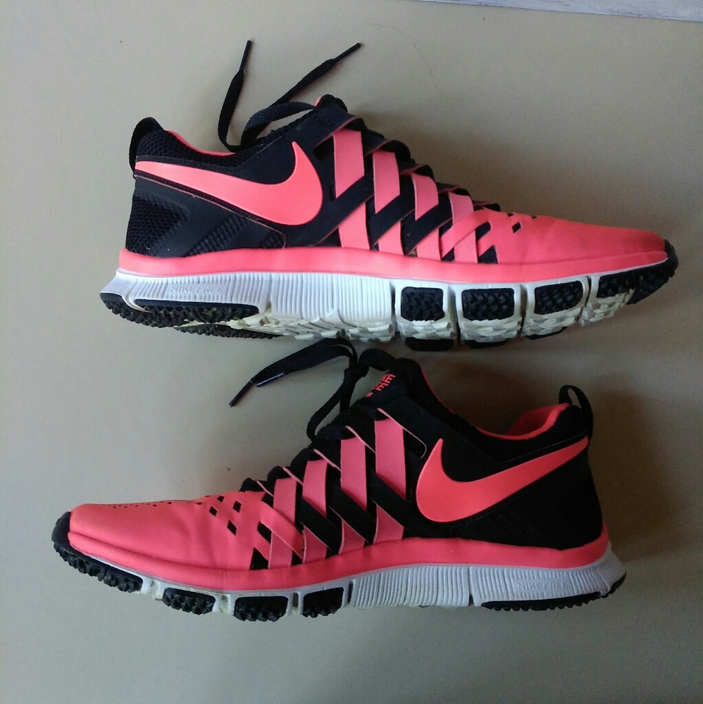 Nike Free Trainer 5.0 'Black Atomic Red' - Picture 4 of 10